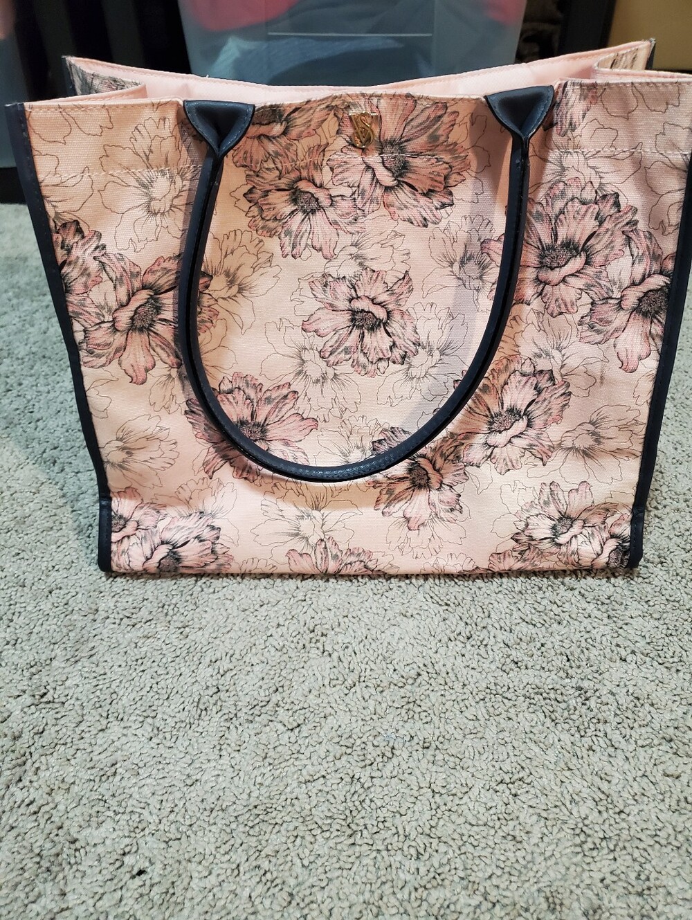 Victoria's Secret Floral Light Pink Tote - Picture 1 of 9